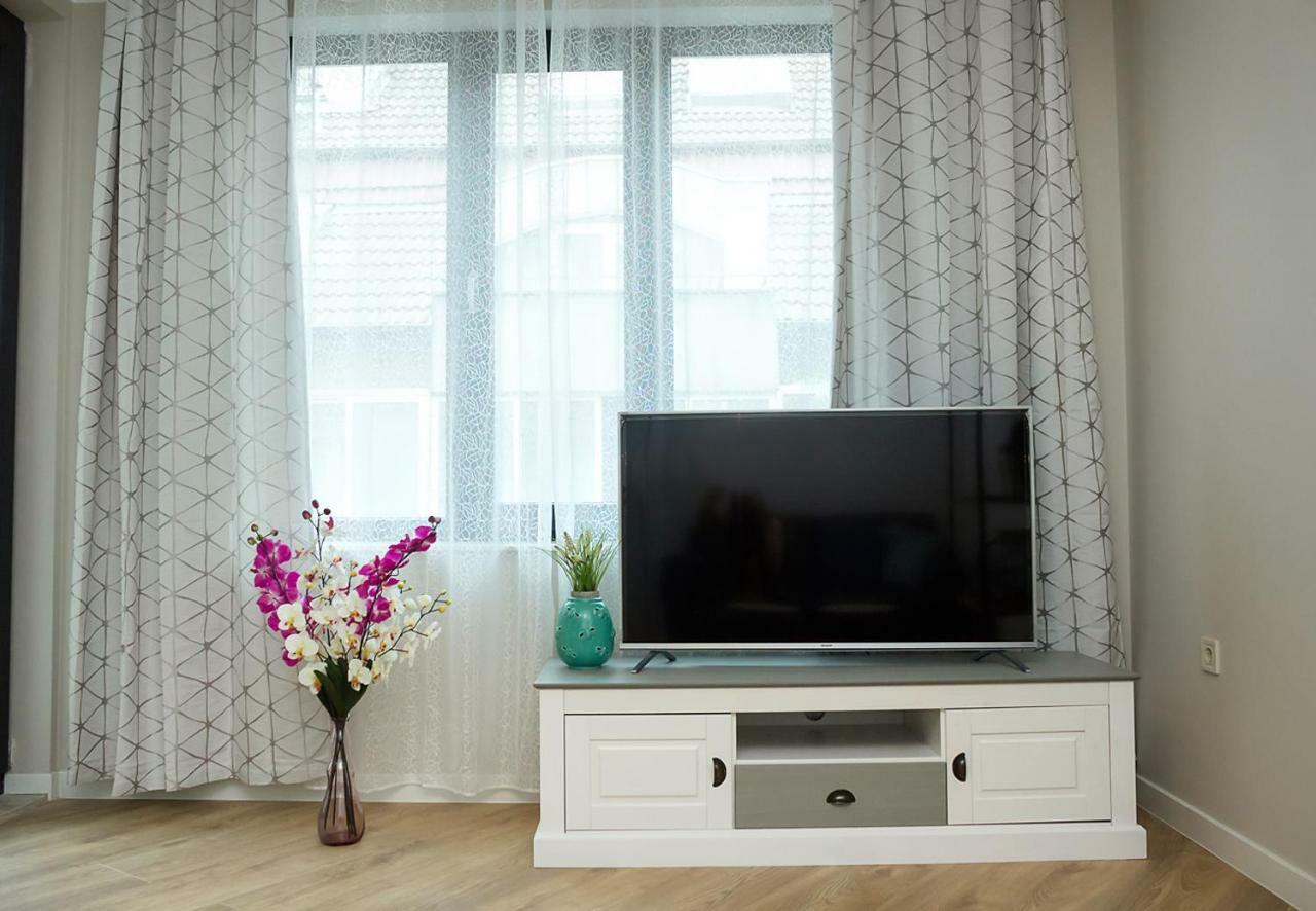 Central Supreme Apartments In Varna By Flat Mаnager Ngoại thất bức ảnh